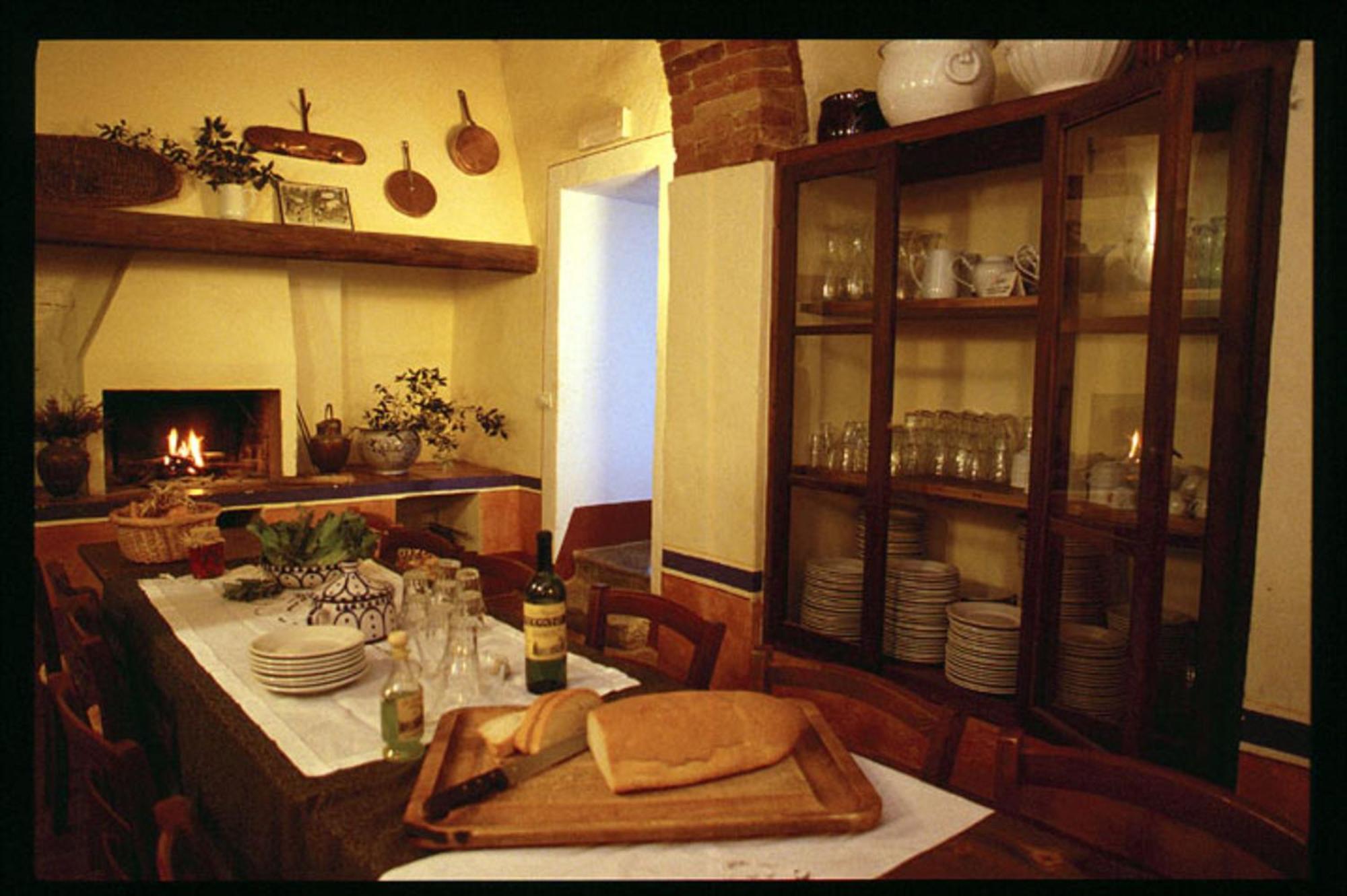 Tenuta Di Spannocchia Росия Экстерьер фото